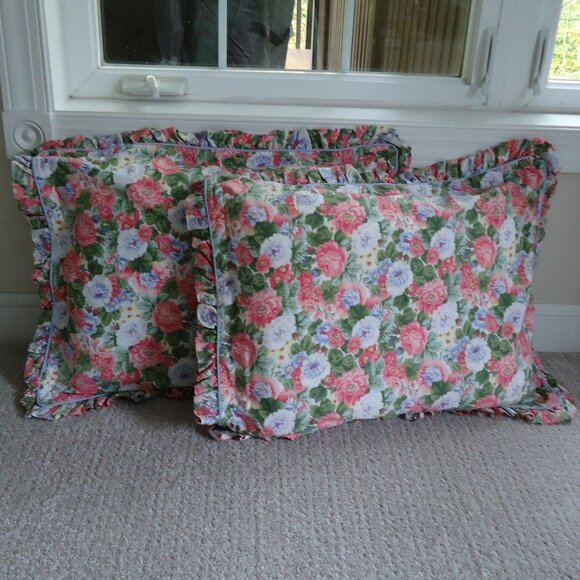 Nobility Shams Vintage Set of 2 - Picture 1 of 9